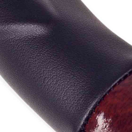 Чехол xl кожзам (41 - 43 см) черный 2 вставки под дерево, 2 рефленные руля Мукачево