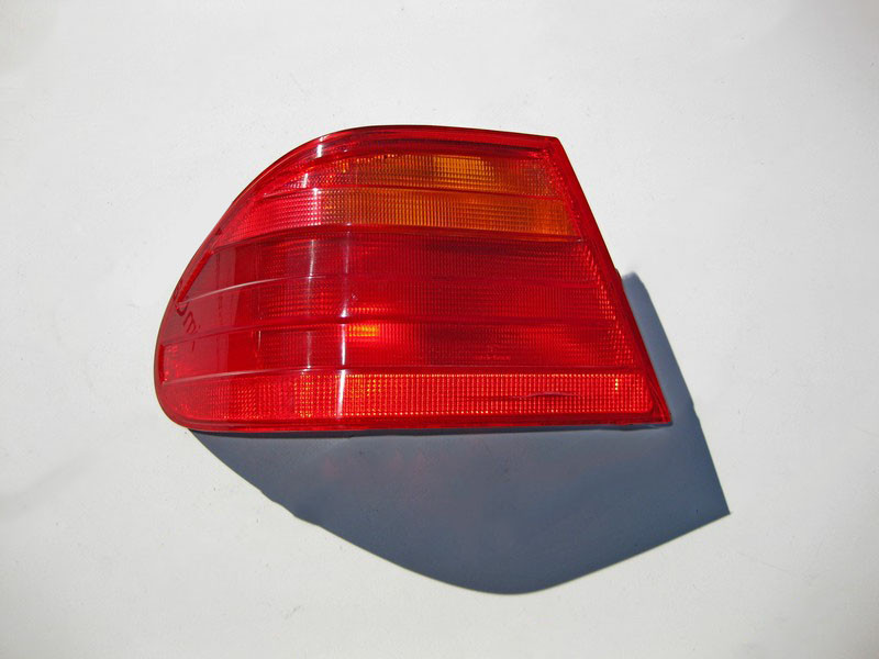 Mercedes-Benz  A2108204364 Ліхтар задній лівий зовнішній E-Class W210 до рестайлу тріщина на склі Одеса - фото 1