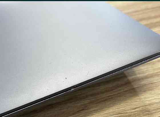 Ноутбук: MacBook Air 13 i5 /8/256Gb Space Gray A1932 Киев