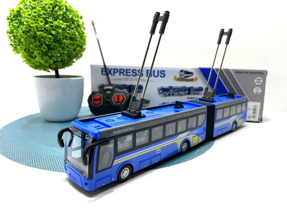 Тролейбус на радіокеруванні 34 см Синій (JC-044-45) Чернігів - фото 2