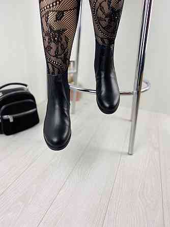 Olli Черевики жіночі OLLI чорні натуральна шкіра весна-осінь висота 13см (K-11-9104) Коломия