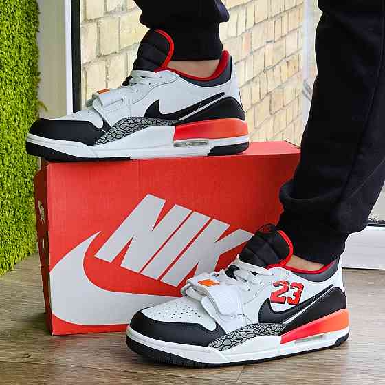 Мужские Кроссовки Nike Jordan Белые Кожаные Джорданы Найк (размеры: 41,42,43,44,45) Видео Обзор Днепр