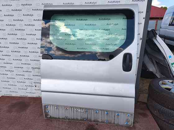 Двері бокові зсувні з склом Nissan Primastar 2001-2013 Ковель