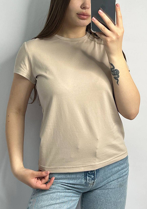 Базовая футболка женская удлиненная Бежевый M Харьков - изображение 6