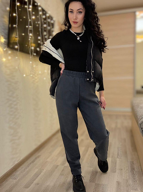 Женские утепленные брюки мом из вельвета на плотном флисе Графит, 46/48 Одесса - изображение 1