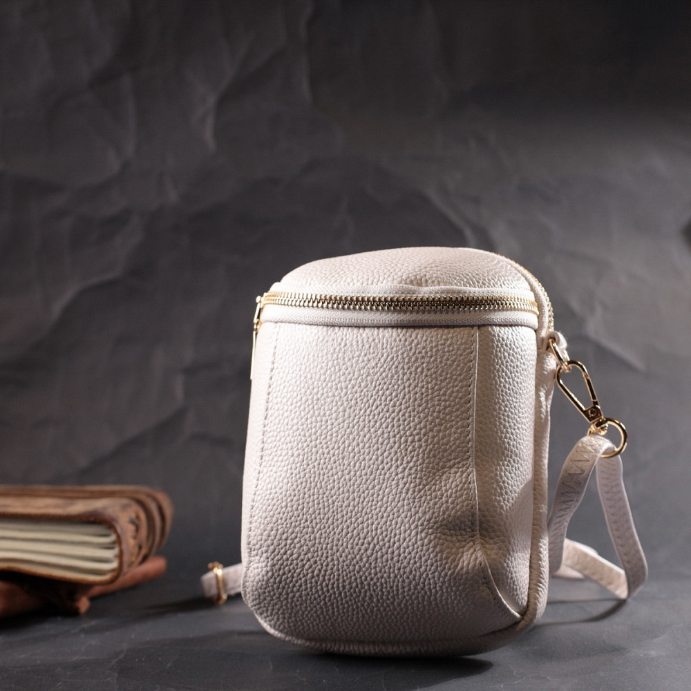 Компактна сумка цікавого формату із м'якої натуральної шкіри Vintage 22339 Біла Київ - фото 8