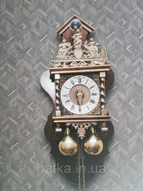 Обои виниловые на флизелине AdaWall Beta1.06х10 геометрия полосы фигуры серые золотистые 3д 1107-4 Киев - изображение 1