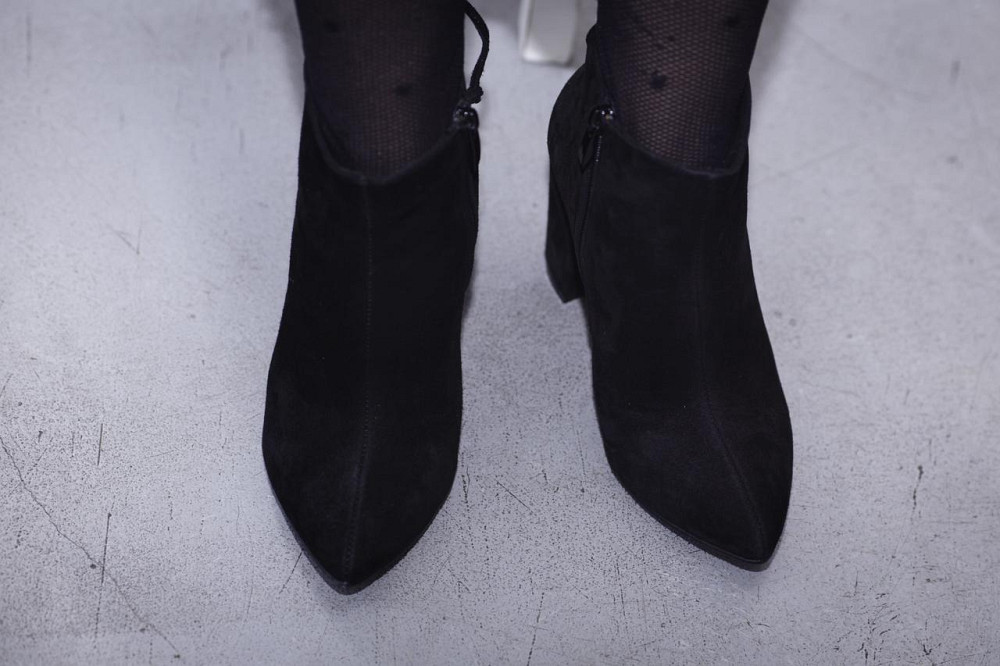 SANTINI Замшеві черевики жіночі демісезонні весна-осінь чорні на стійкому каблуці 953549-21 р. Коломыя - изображение 3