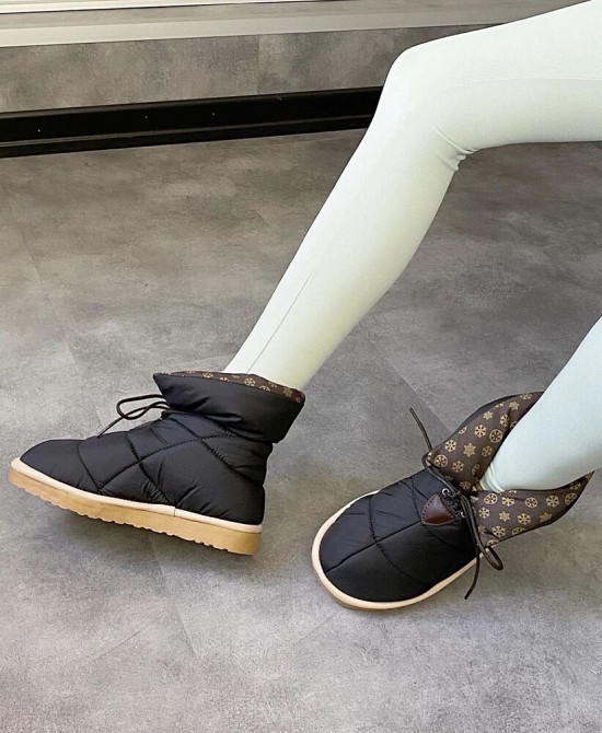 Дутіки жіночі Туреччина чорні плащівка зима висота 20см (5201) 38р.39р.40р. Коломыя - изображение 1