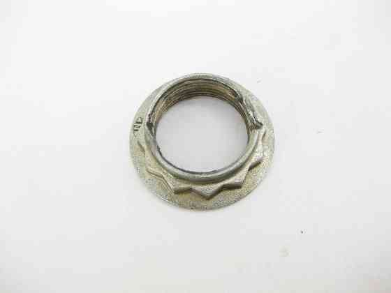 Mercedes-Benz  Гайка 12-гранна з фланцем M26 X 1,5 mm Одеса