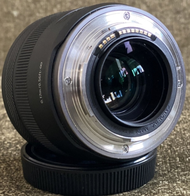 Об'єктив Canon RF 35mm f/1.8 Macro IS STM Київ - фото 5