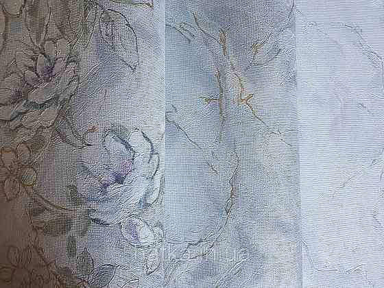 Шпалери метрові вінілові на флізелін Grandeco Poem квіти троянди структурні бузкові зелені на блакитному Київ