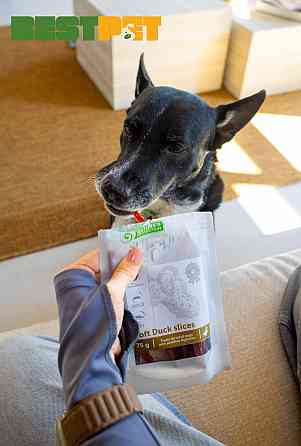 Nature's Protection Superior Care Soft Duck Slices Ласощі для собак смужки з качки, 75 г Киев