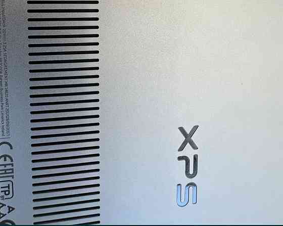 Ноутбук DELL XPS 13 9305 i5-1135G7/ 8/512Gb. Киев