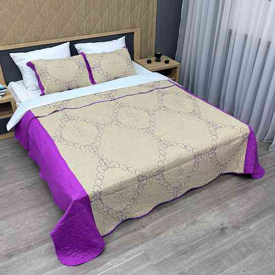 Покривало стьобане з наволочками Expo Trade 220x220 (+-10 см) бежевий з лавандовим (85-164) Київ