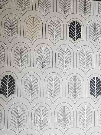 Шпалери вінілові на флізелін AS creation New-life геометрія фігури під листя золотисті чорні на бежевому Київ