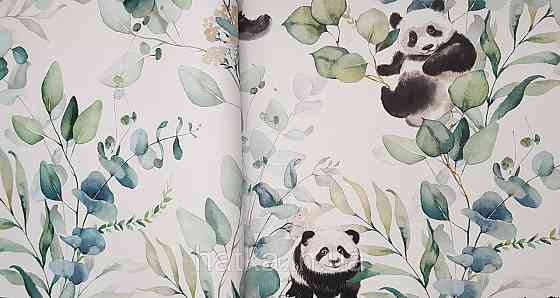Шпалери флізелінові еко Rasch Kids World 0.53х10 дитячі ведмедики панда зелені листя гілки на білому Київ