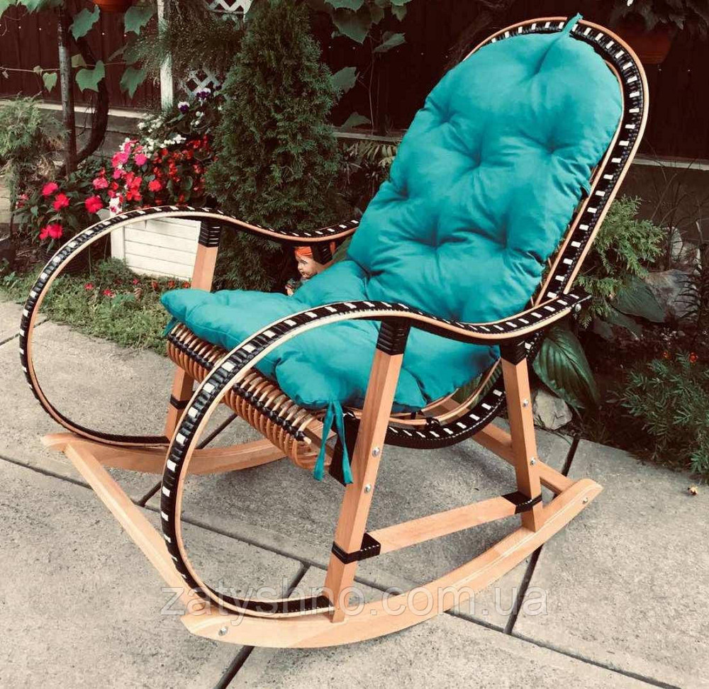 Кресло качалка с накидкой голубой | кресло-качалка плетеная на подарок | кресло качалка  с ротанга Киев - изображение 4