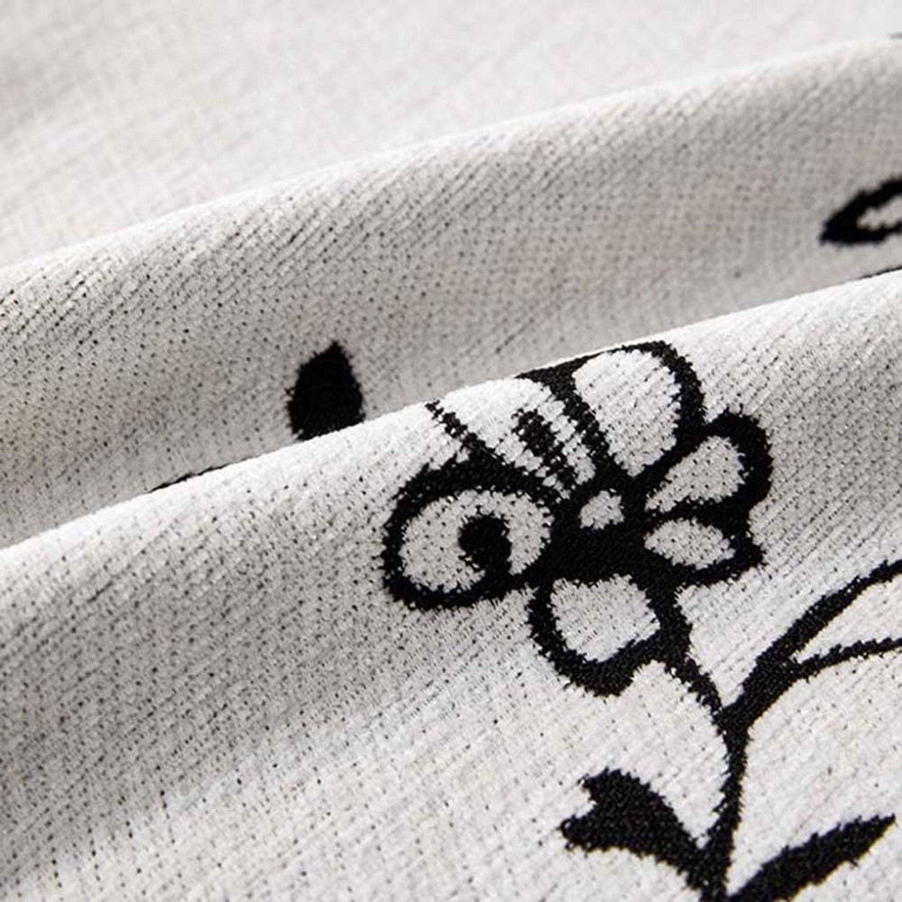 Плед покривало для дивана і ліжка, чохол накидка для м'яких меблів 180х230 см, білий з чорним квітковим візерунком Кам'янець-Подільський - фото 3