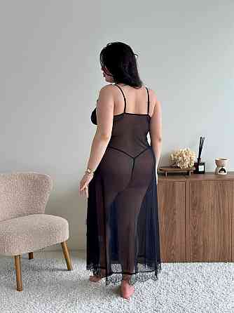 Еротичний пеньюар великих розмірів plus size прозорий з мереживом довгий з розрізом на бретелях з трусиками чорний Одеса