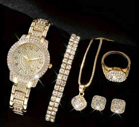 Подарунковий набір для жінок Арабські цифри наручний годинник браслет кільце ланцюжок з кулоном і сережки золотистий Київ