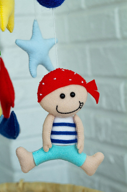 Дитячий музичний мобіль на ліжечко для немовлят WooolyWool «Пірат» з 35 мелодіями Київ - фото 5