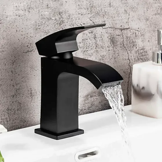 Змішувач для умивальника GAPPO G1007-6, чорний Київ