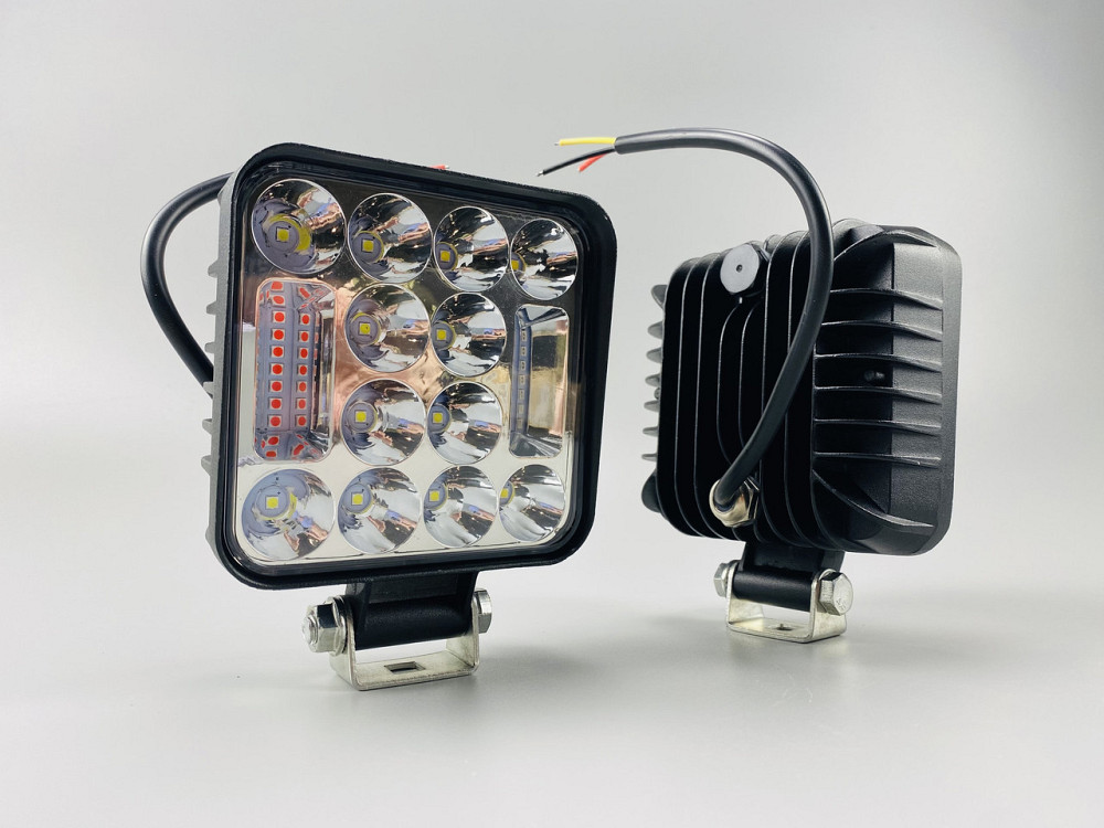 Фара LED квадратна квадратна стробоскоп, Світлодіодна робоча фара 78W 6000K (26 діодів) Мукачево - фото 1