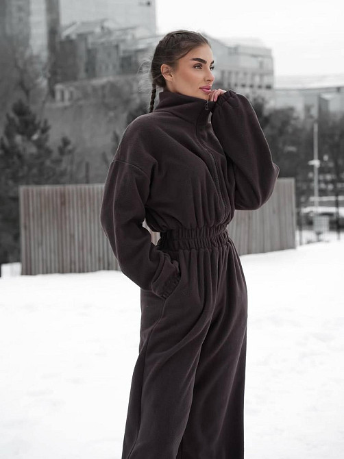 Женский теплый повседневный комбинезон из флиса Шоколадный, 42/46 Одесса - изображение 1