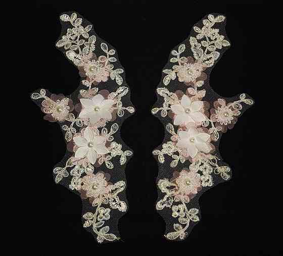 Аплікація для одягу пришивна червона Квіти Київ