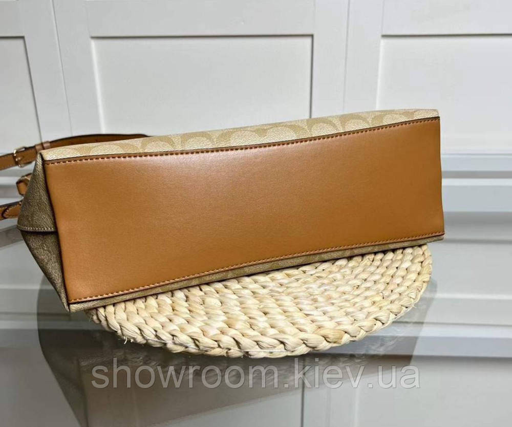Жіноча сумочка на плече Coach Laurela коричнева Київ - фото 4