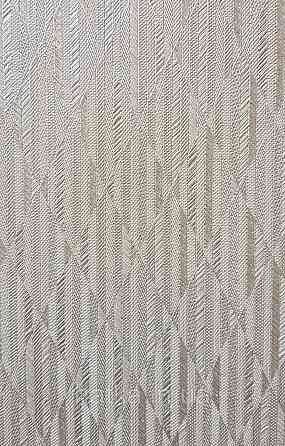 Обои виниловые на флизелине AdaWall Omega1.06х10 геометрия 3д фигуры полосы под бамбук бежевые серебро 23205-1 Киев