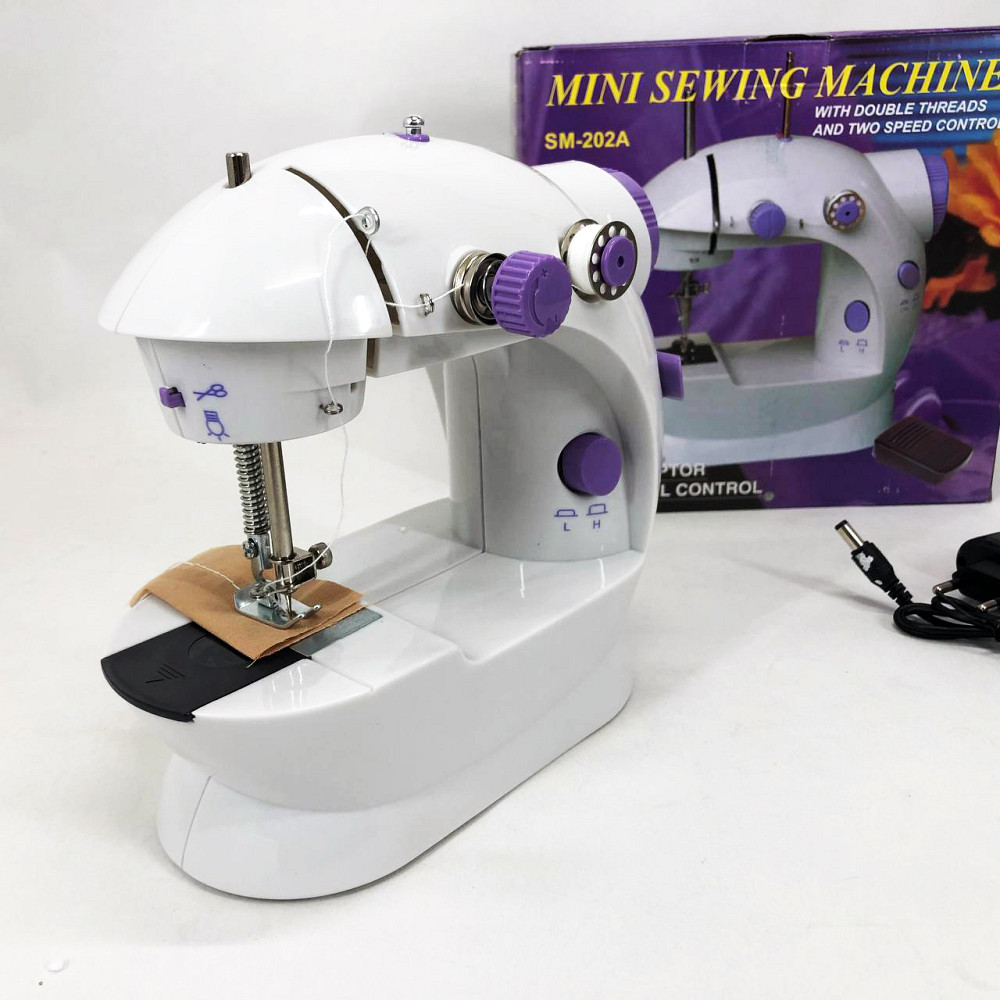 Міні швейна машинка з оверлоком, Машинка швейна побутова дитяча пластик ручне керування SY-24 Львів - фото 4