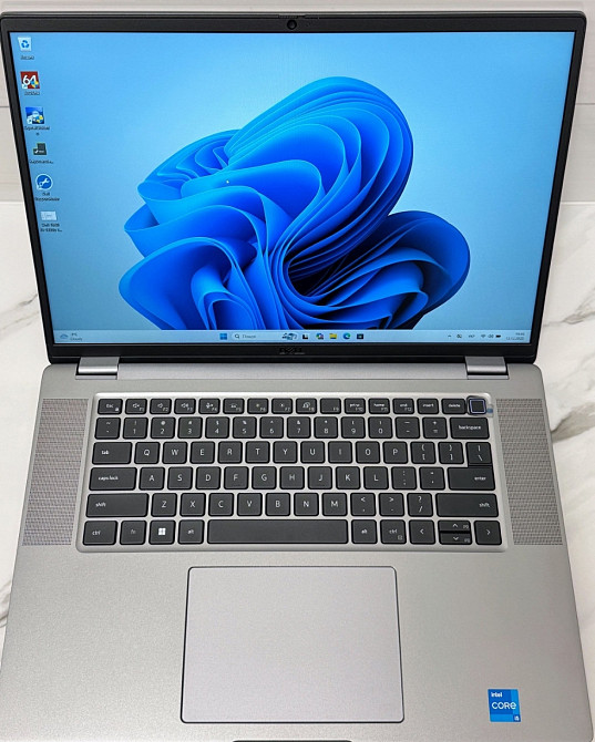 Dell Latitude 7640 16
