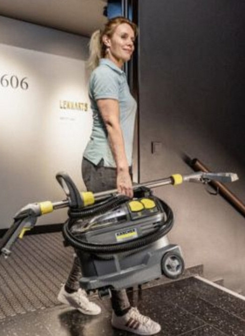 Мийний пилосос Karcher Puzzi 8/1 1.100-240.0 1380W 2023 р. Київ - фото 2