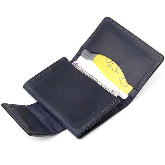 Матова шкіряна візитниця GRANDE PELLE 11409 Чорний Київ