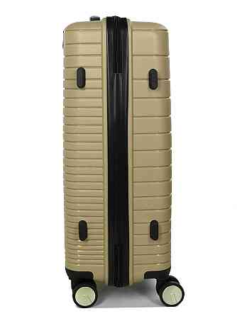 Валіза поліпропіленова MADISSON 33703 середня 66 см шампань Київ