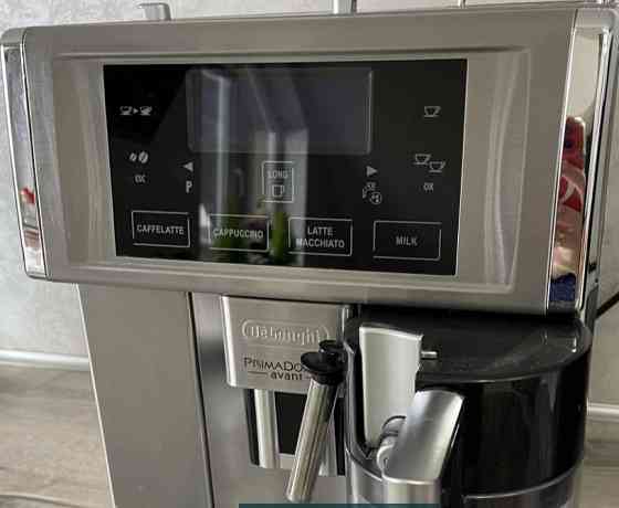 Кавомашина Delonghi PrimaDonna Avant. Київ
