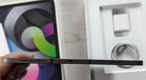 Планшет: iPad Air 4 64Gb. Wi-Fi / LTE. Київ