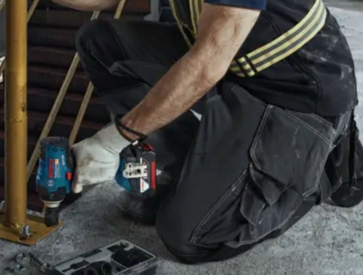 Бесщеточный ударный гайковерт Bosch GDS18V-400 Нм без акб и с/п. Харьков - изображение 3