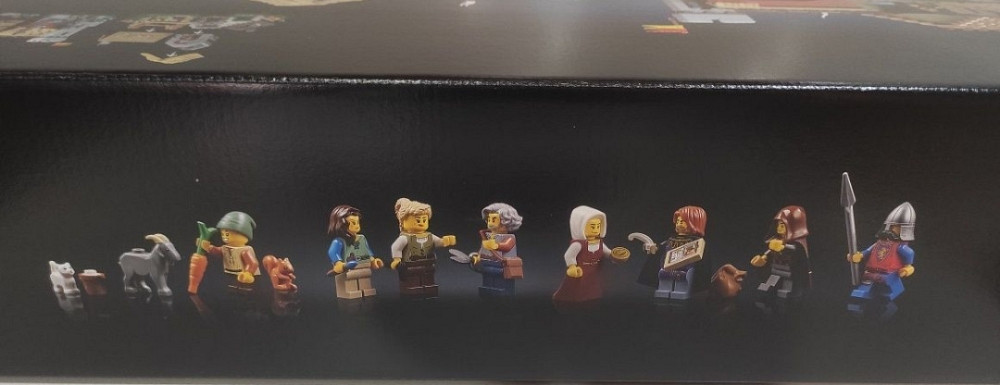 Конструктор LEGO ICONS 10332 Середньовічна міська площа (3304 Деталі) Харків - фото 2