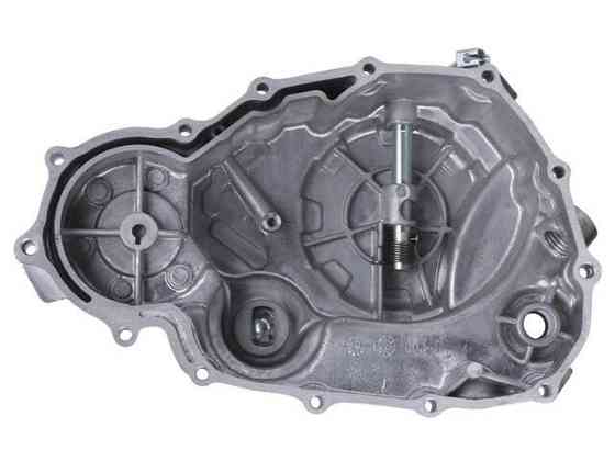 Кришка двигуна права на бензиновий двигун СG150/200 Мукачево