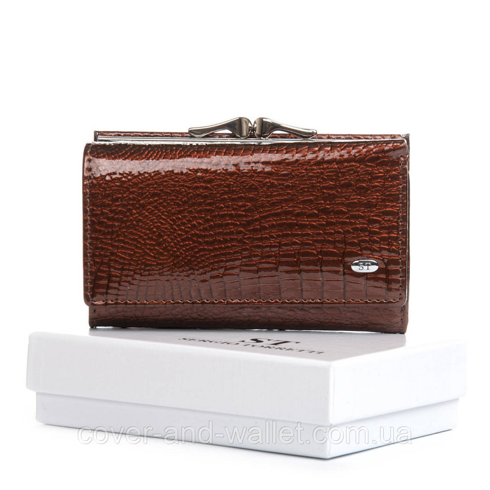 Маленький жіночий гаманець у лаковій шкірі коричневого кольору ST Київ - фото 3
