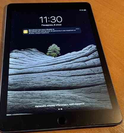 Планшет Apple iPad AIR 2 16Gb.Wi-Fi Black. Київ