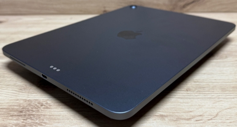 Планшет Apple iPad Air 5го покоління із процесором Apple M1
10.9‘‘ Wi-Fi 
256gb
Колір Space Grey Київ - фото 1
