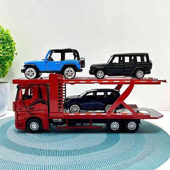 Автовоз Mercedes Actros з машинками світлові та звукові ефекти масштаб 1:24 Червоний (53522-46) Чернігів