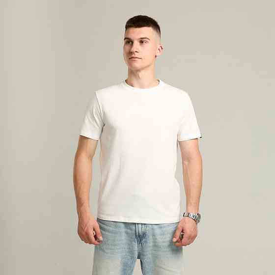 Мужская футболка молочная Pobedov Peremoga Киев