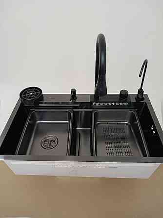 VALESO Кухонна мийка 75*46F чорна PVD Valeso Handmade "Водоспад" Fly rain Киев