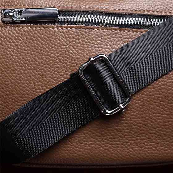 Жіноча сумка з натуральної шкіри через плече з незвичайним бігунком брелок Коричнева (Vintage) Київ