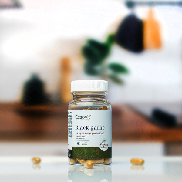 Ферментований екстракт чорного часнику OstroVit Black Garlic 90 caps Луцьк - фото 1